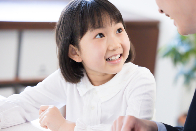 プレオルソで綺麗な歯並びになった女の子